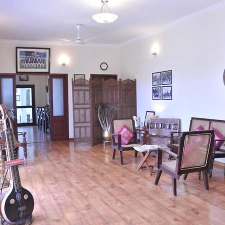 Hotel Niketana @ Boat Club Chennai Esterno foto